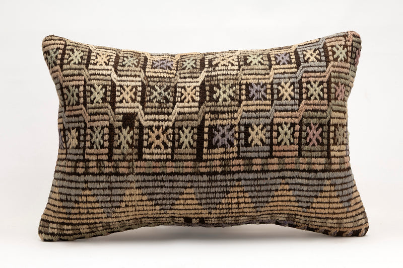 Kilim Pillow, 16x24 in. (KW40601900)