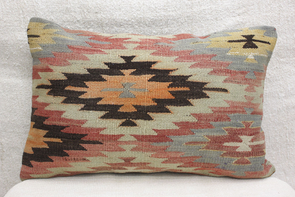 16"x24" Kilim Cushion Cover (KW406061)