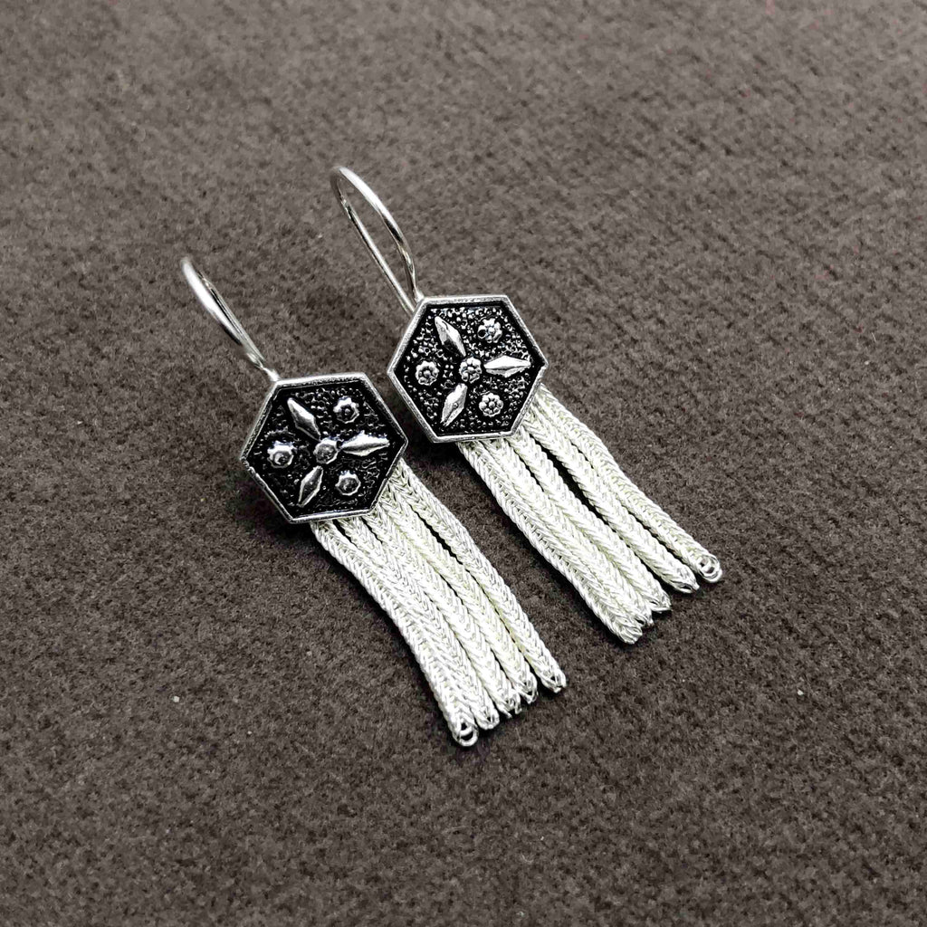 Fringed Model Mardin Straw Silver Earrings (NG201012369)