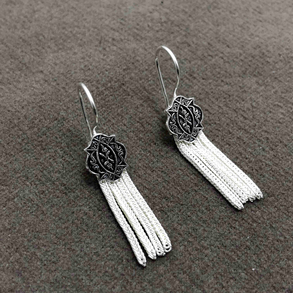 Fringed Model Mardin Straw Silver Earrings (NG201012378)