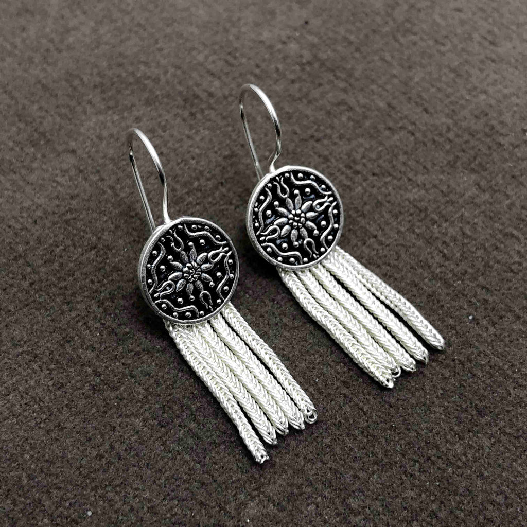 Fringed Model Mardin Straw Silver Earrings (NG201012382)