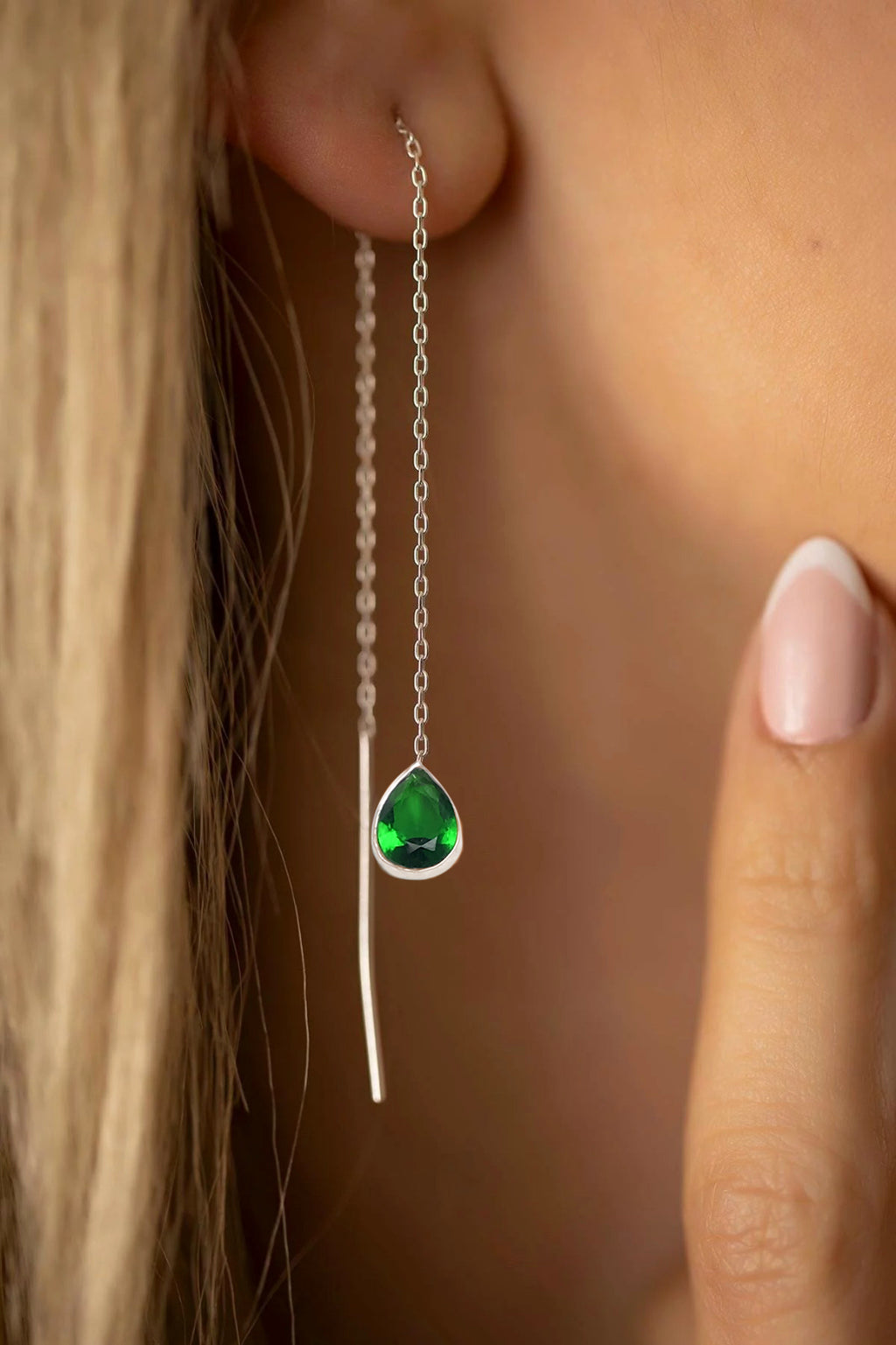 Drop Model Silver Earrings With Emerald (NG201015751)